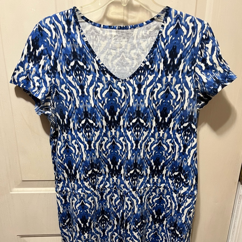 Kim Rogers Blue and White Patterned Short Sleeve dress Medium